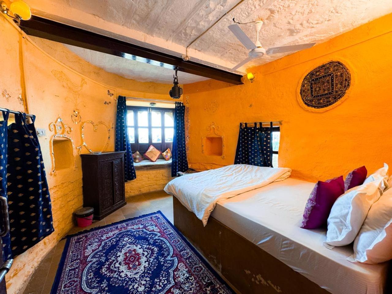 Saffron Guest House Джайсалмер Екстериор снимка